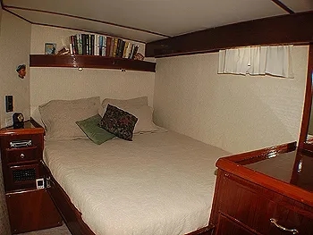 3 Bedrooms Yacht Flame Yacht