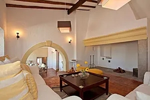 6 Bedrooms Villa Monte