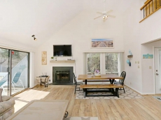 4007F: 2BR+den+loft lakefront Sea Colony West condo | Beach, pools, tennis ...