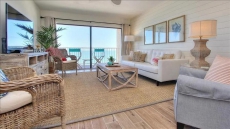 SG404: Extraordinary Beach Front Condo Offers Endless Coastal Landscape and...