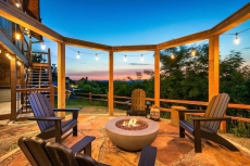 Brand New Cabin | Unique Fire Pit | Hot Tub | Game Room